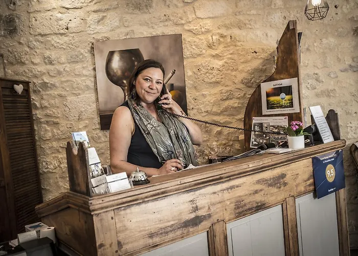 ホテル La Tissandiere ラルバンク